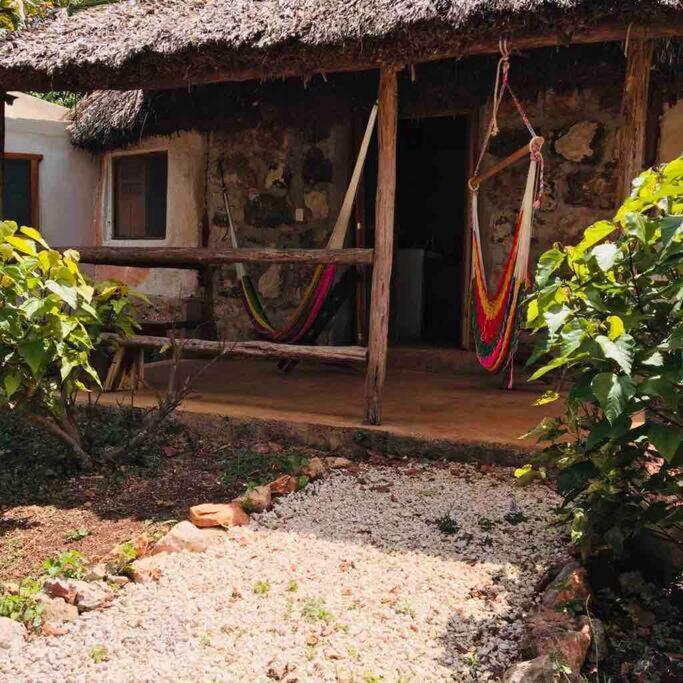 Encantadora Villa Maya Tradicional En Rancho Agroecologico Tzucaceb Esterno foto
